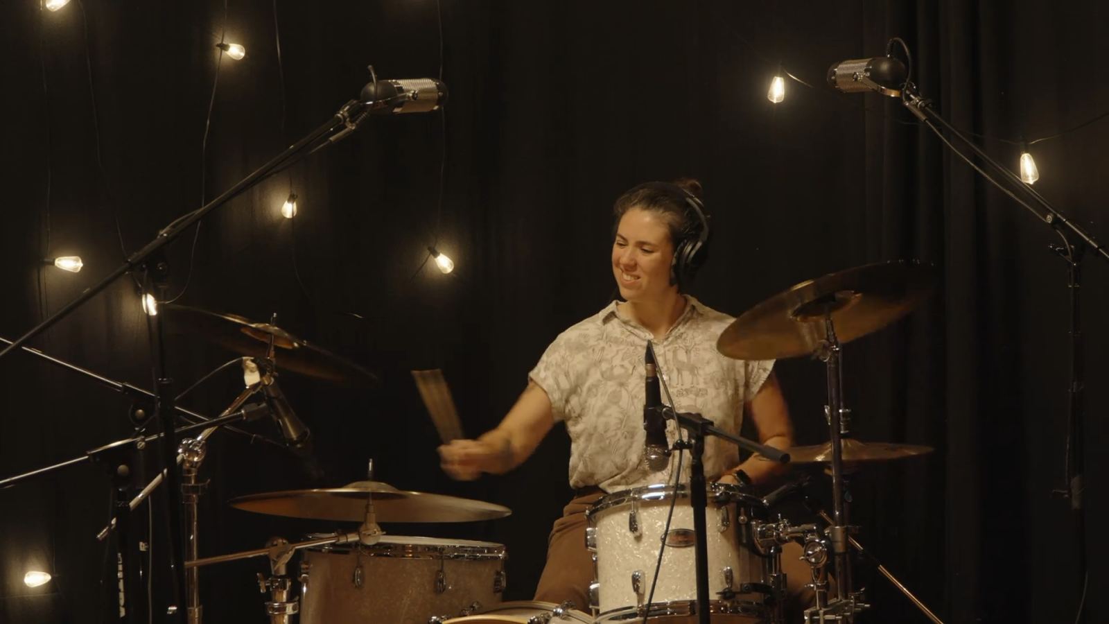 Still from Bob Scienza & The Wigs: Live Session
